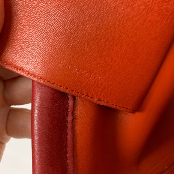 CELINE 2018 CLASP BUCKET BAG - Picture 8 of 8